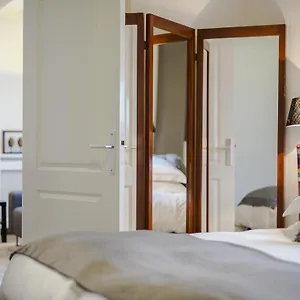 https://palm-apartment-amsterdam.amsterdamhotelsnl.com